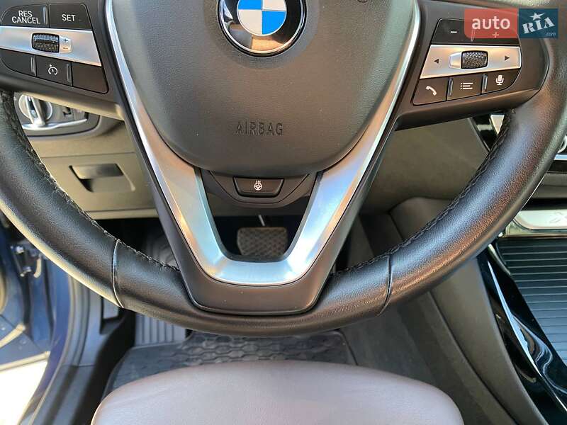 Внедорожник / Кроссовер BMW X3 2020 в Львове