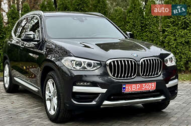 Внедорожник / Кроссовер BMW X3 2020 в Киеве