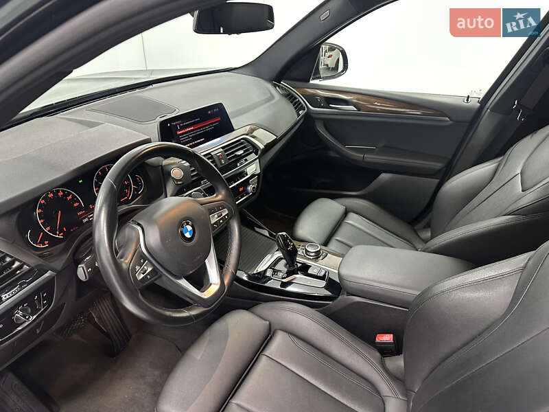 Внедорожник / Кроссовер BMW X3 2020 в Одессе