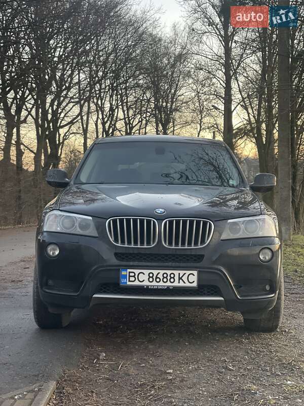 BMW X3 2011