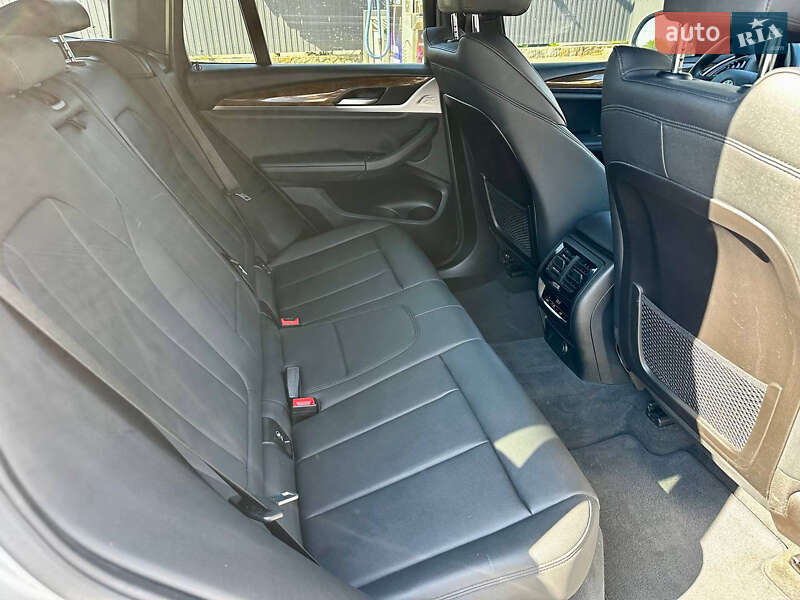 Позашляховик / Кросовер BMW X3 2018 в Дніпрі