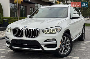 Внедорожник / Кроссовер BMW X3 2018 в Ужгороде