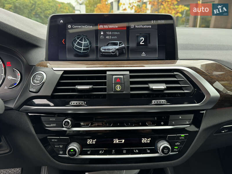 Внедорожник / Кроссовер BMW X3 2018 в Ужгороде