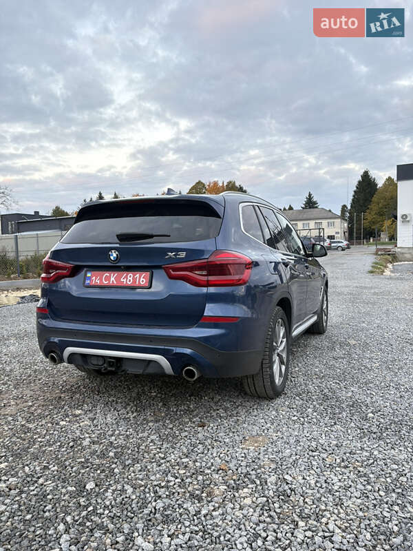 Внедорожник / Кроссовер BMW X3 2017 в Самборе