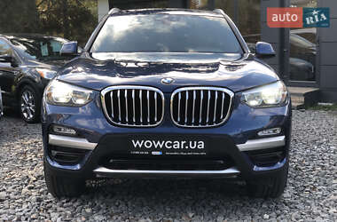 Внедорожник / Кроссовер BMW X3 2019 в 