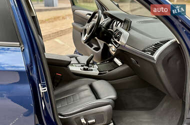 Внедорожник / Кроссовер BMW X3 2017 в 