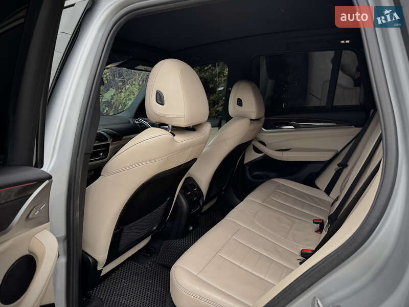 Внедорожник / Кроссовер BMW X3 2018 в Виннице