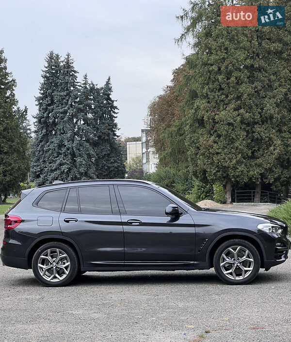 Внедорожник / Кроссовер BMW X3 2020 в Львове