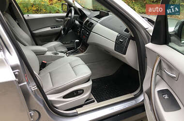Внедорожник / Кроссовер BMW X3 2006 в 