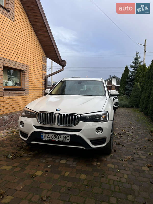 Внедорожник / Кроссовер BMW X3 2017 в 