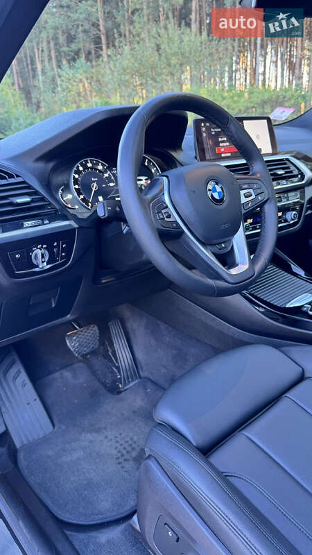 Внедорожник / Кроссовер BMW X3 2019 в Ковеле