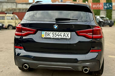 Внедорожник / Кроссовер BMW X3 2021 в 