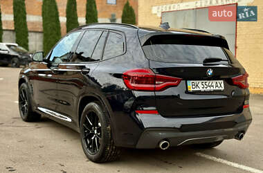 Внедорожник / Кроссовер BMW X3 2021 в 