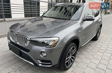Внедорожник / Кроссовер BMW X3 2015 в 