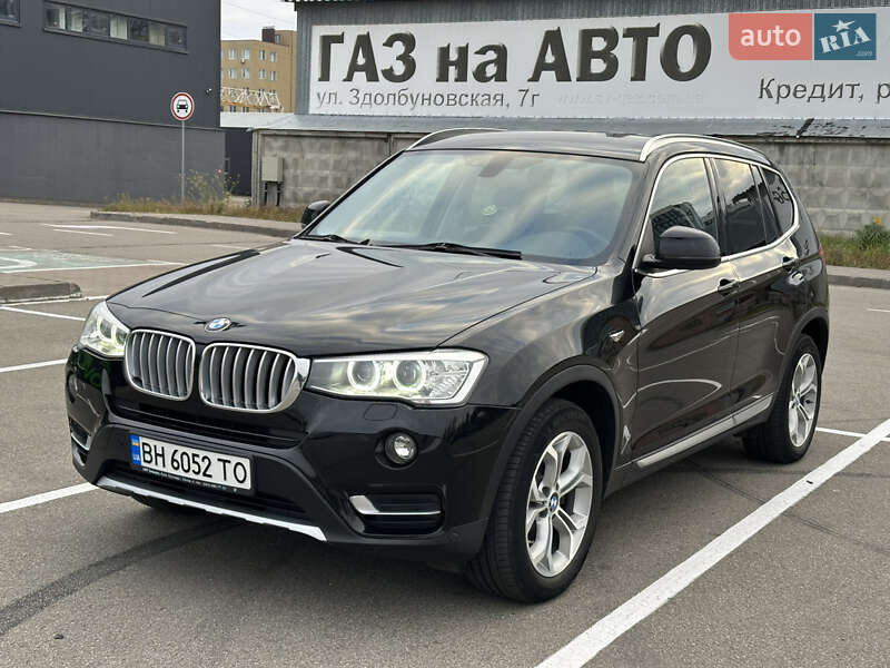 Внедорожник / Кроссовер BMW X3 2016 в Киеве