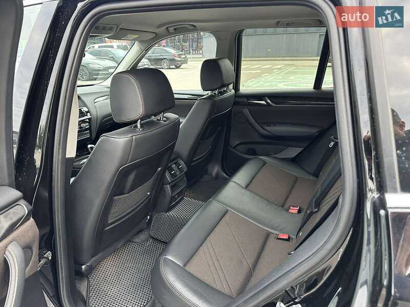 Внедорожник / Кроссовер BMW X3 2016 в Киеве