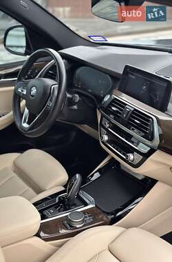 Внедорожник / Кроссовер BMW X3 2020 в 