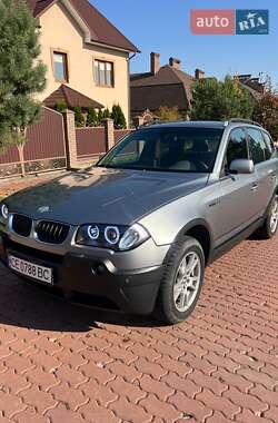 Внедорожник / Кроссовер BMW X3 2004 в Черновцах