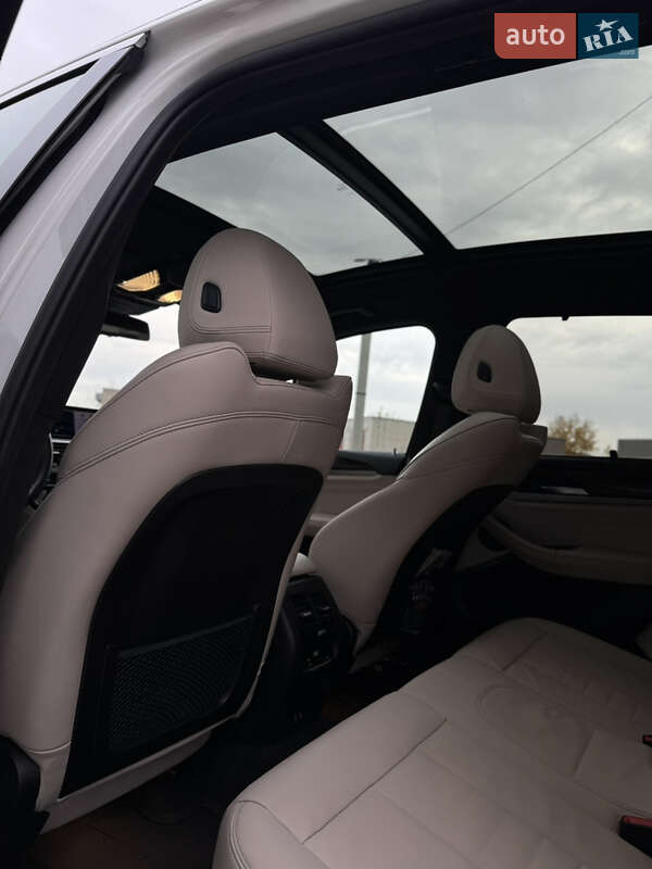 Внедорожник / Кроссовер BMW X3 2020 в Харькове