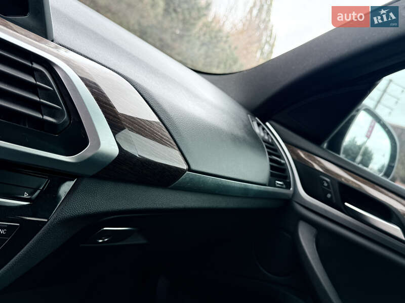 Позашляховик / Кросовер BMW X3 2018 в Одесі фото 27 Позашляховик / Кросовер BMW X3 2018 в Одесі