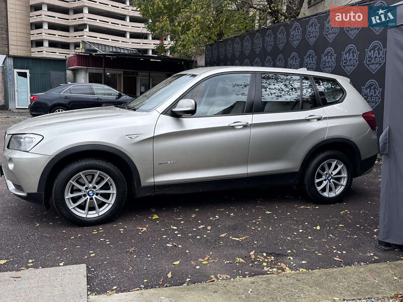 Внедорожник / Кроссовер BMW X3 2013 в Киеве
