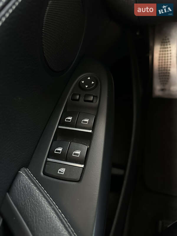 Внедорожник / Кроссовер BMW X3 2014 в Киеве