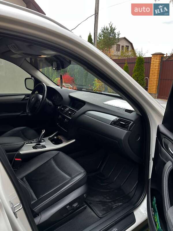 Внедорожник / Кроссовер BMW X3 2013 в Славуте