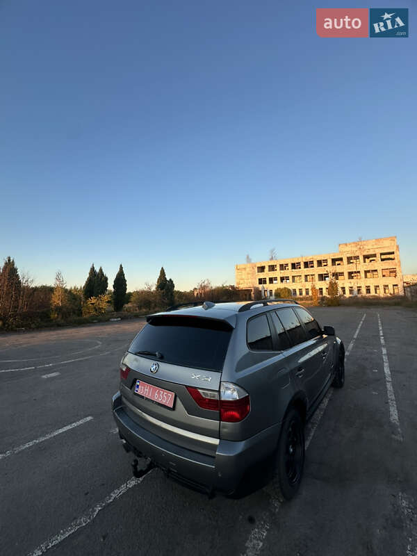 Внедорожник / Кроссовер BMW X3 2009 в Сарнах