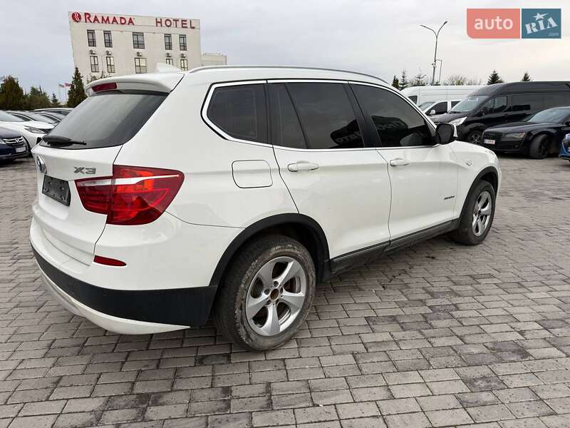 Внедорожник / Кроссовер BMW X3 2014 в Львове