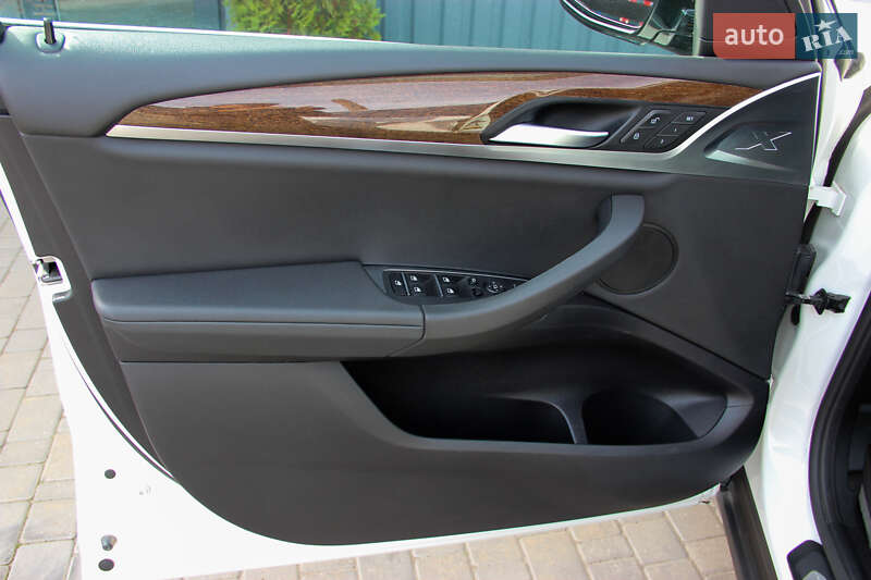 Внедорожник / Кроссовер BMW X3 2017 в Одессе фото 15 Внедорожник / Кроссовер BMW X3 2017 в Одессе