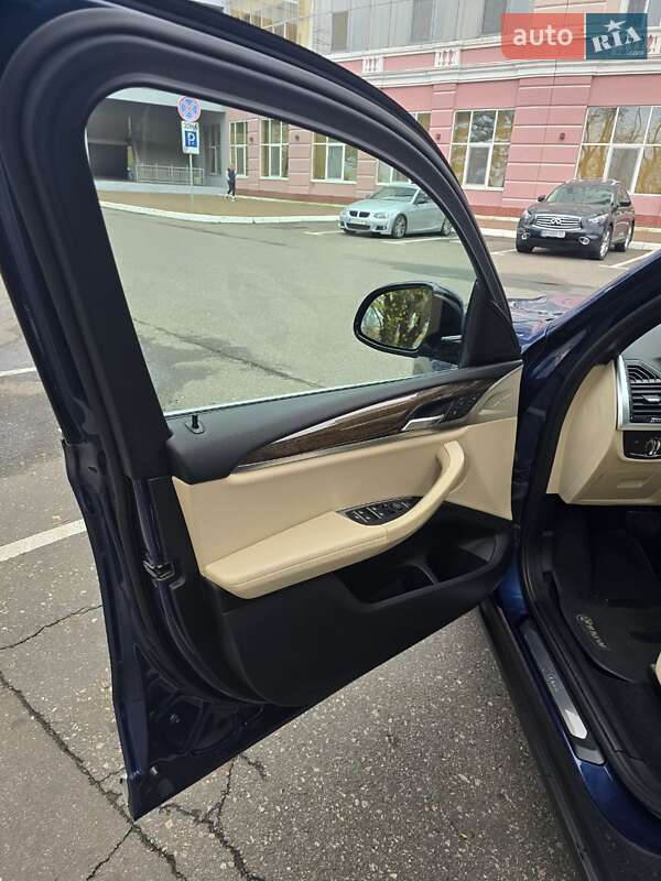 Внедорожник / Кроссовер BMW X3 2018 в Одессе фото 15 Внедорожник / Кроссовер BMW X3 2018 в Одессе