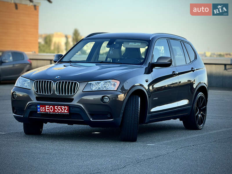 Внедорожник / Кроссовер BMW X3 2013 в Киеве
