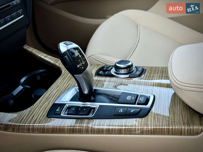 Внедорожник / Кроссовер BMW X3 2013 в Киеве