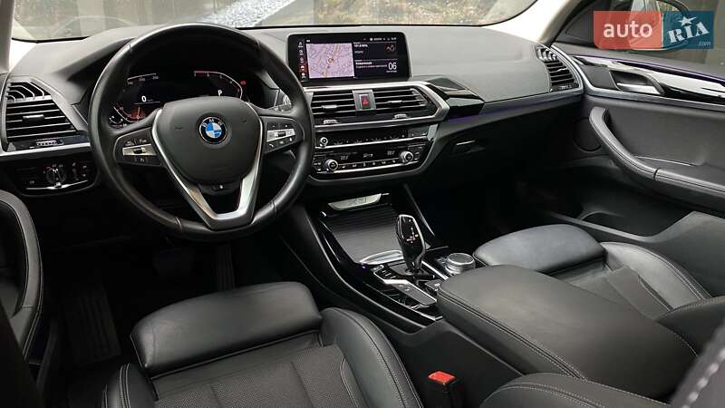 Внедорожник / Кроссовер BMW X3 2021 в Одессе