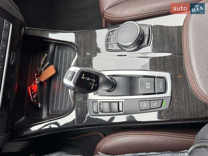 Внедорожник / Кроссовер BMW X3 2017 в Новоднестровске