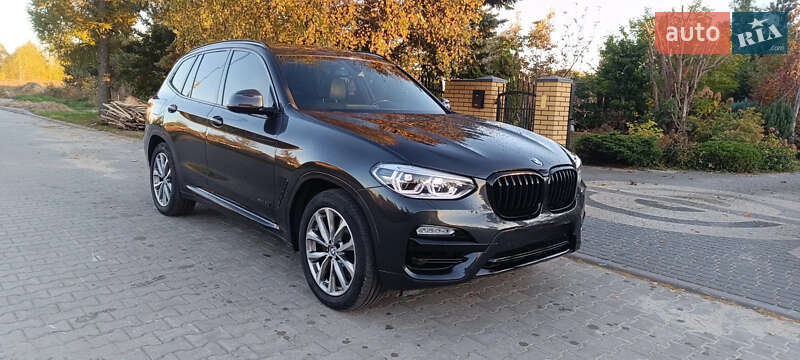 BMW X3 2019