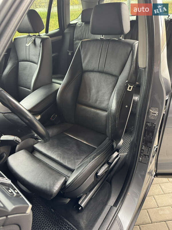 Внедорожник / Кроссовер BMW X3 2012 в Киеве