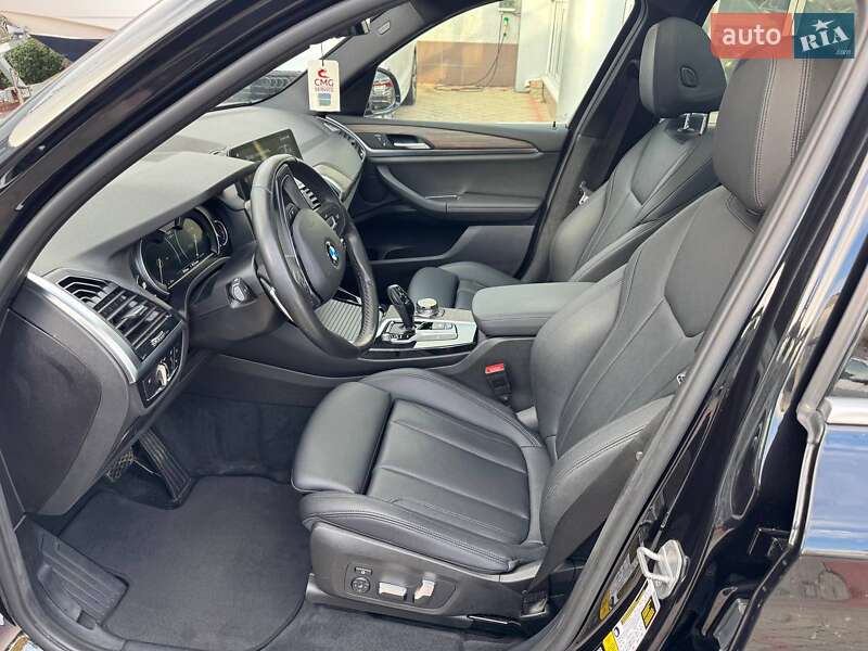 Внедорожник / Кроссовер BMW X3 2018 в Одессе