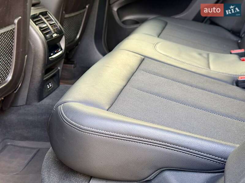 Позашляховик / Кросовер BMW X3 2021 в Самборі