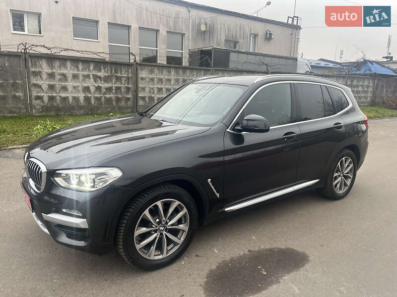 Внедорожник / Кроссовер BMW X3 2019 в Львове