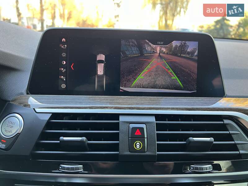 Внедорожник / Кроссовер BMW X3 2019 в Киеве