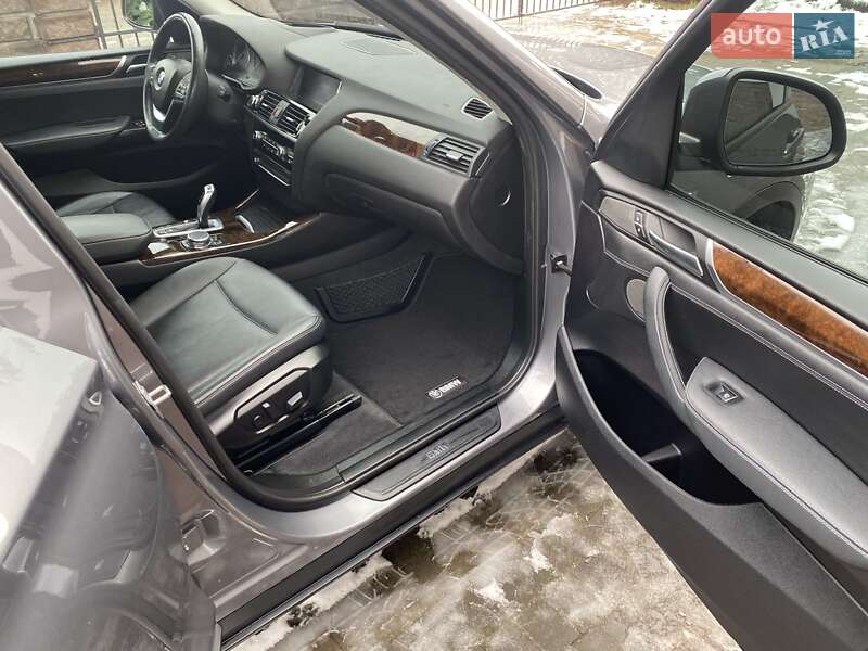 Внедорожник / Кроссовер BMW X3 2015 в Луцке