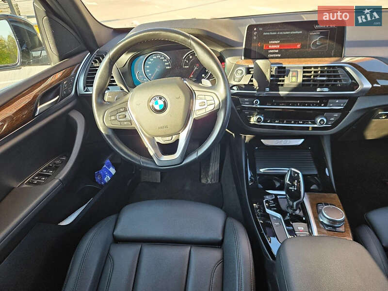 Внедорожник / Кроссовер BMW X3 2018 в Киеве