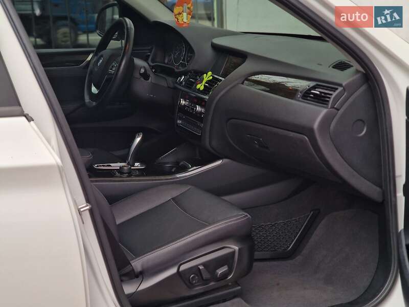 Внедорожник / Кроссовер BMW X3 2016 в Одессе