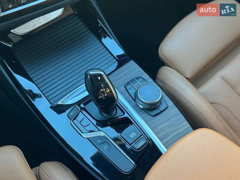 Внедорожник / Кроссовер BMW X3 2018 в Одессе