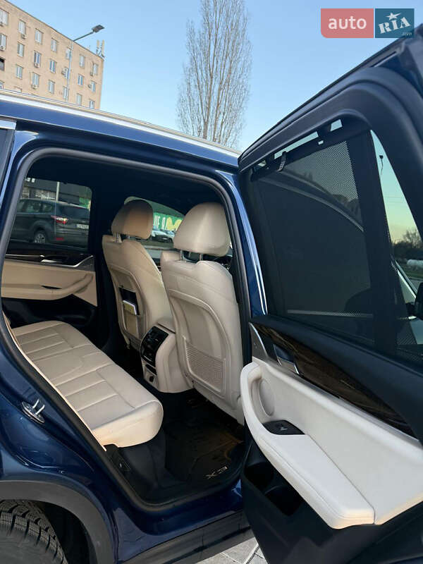 Позашляховик / Кросовер BMW X3 2019 в Черкасах