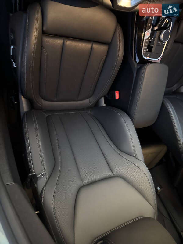 Внедорожник / Кроссовер BMW X3 2024 в Харькове