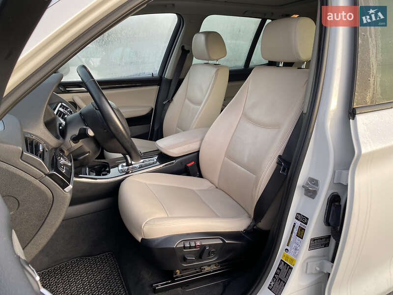 Внедорожник / Кроссовер BMW X3 2015 в Луцке