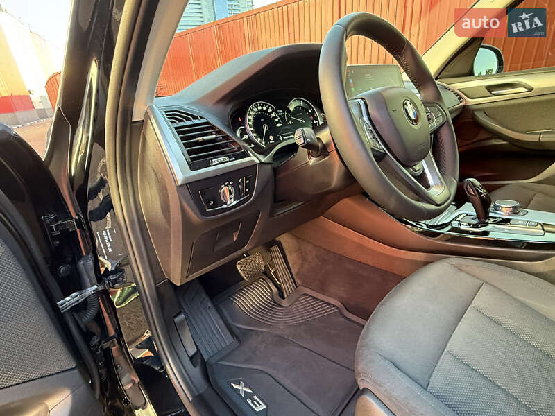 Позашляховик / Кросовер BMW X3 2018 в Києві