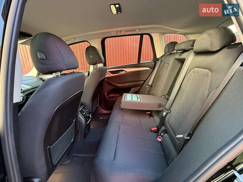 Позашляховик / Кросовер BMW X3 2018 в Києві